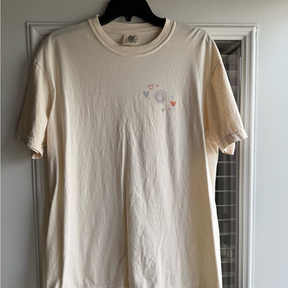 Comfort Colors Cream Short Sleeve Tee